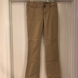 Gap stretch khaki pants